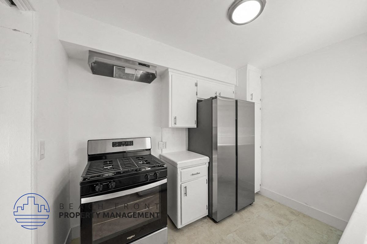 Elaine Joan Apartments